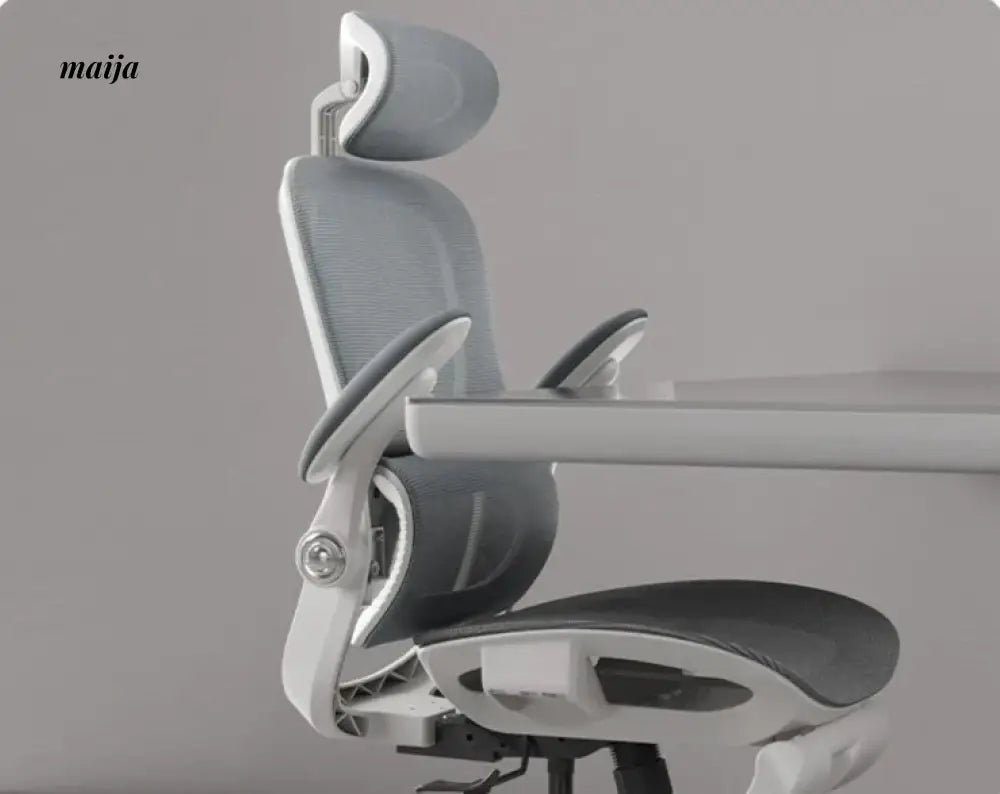 Black and White P53 Computer Chair - Image 5