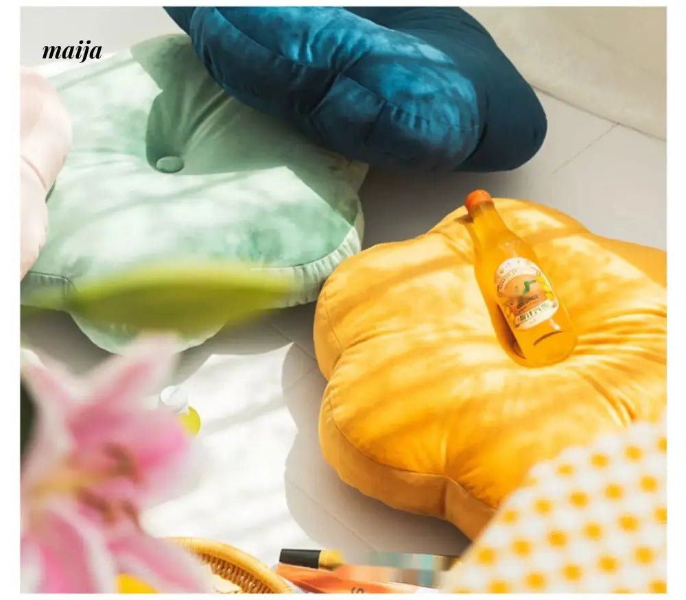 MAN YUE HOME Petal Pillow for Office Chair or Bay Window - Image 8