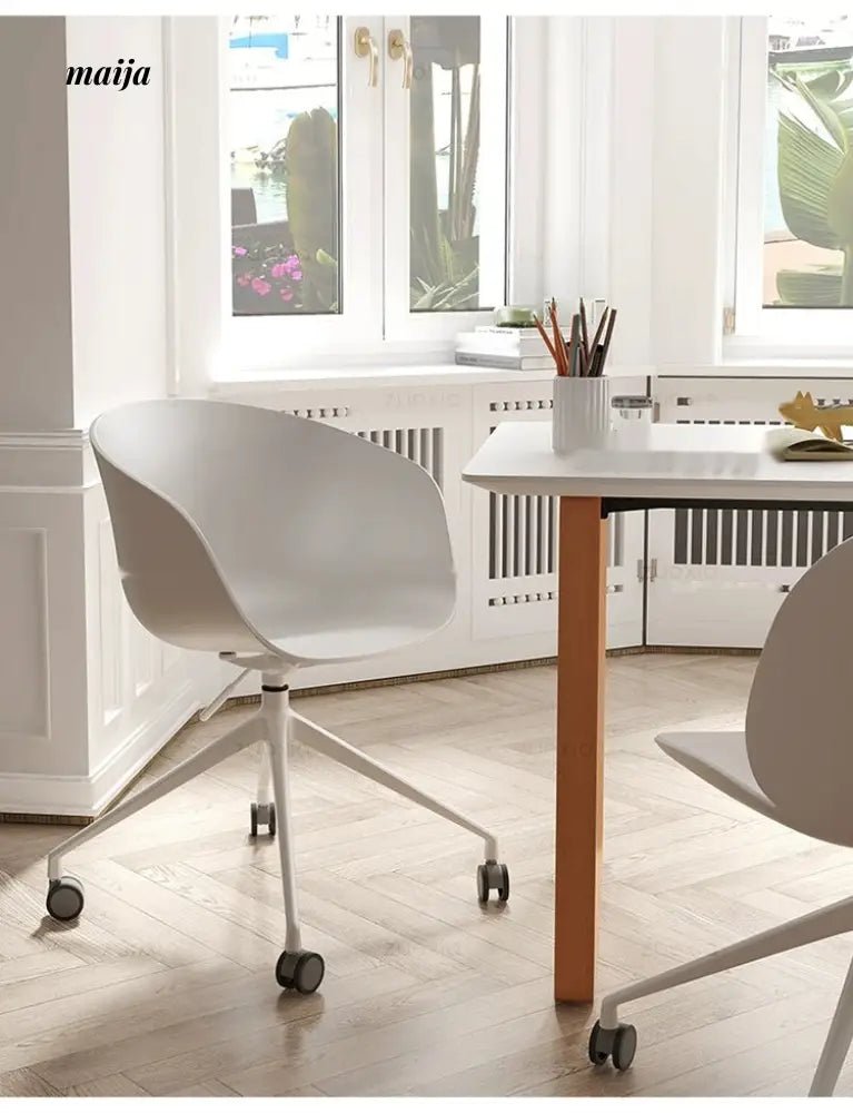 LOWERLEFT Rotating Computer Chair - Image 10